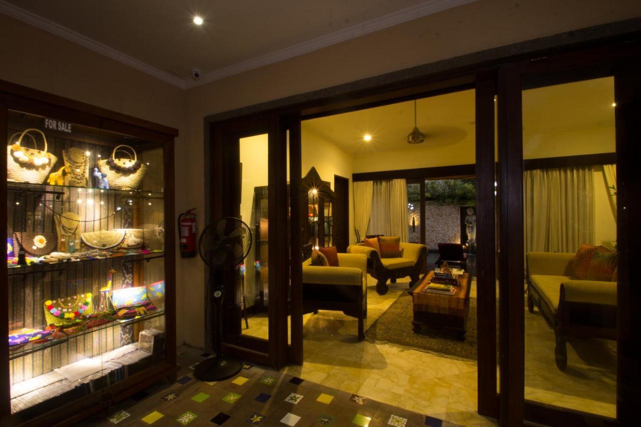 Manzelejepun Villa & Pavilion Sanur Buitenkant foto